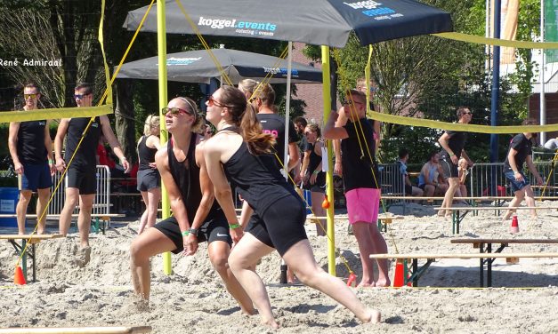 Beachvolleybal op Marktplein geslaagd