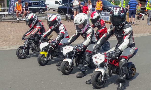 Wegracetrainingen op De Tippe van start