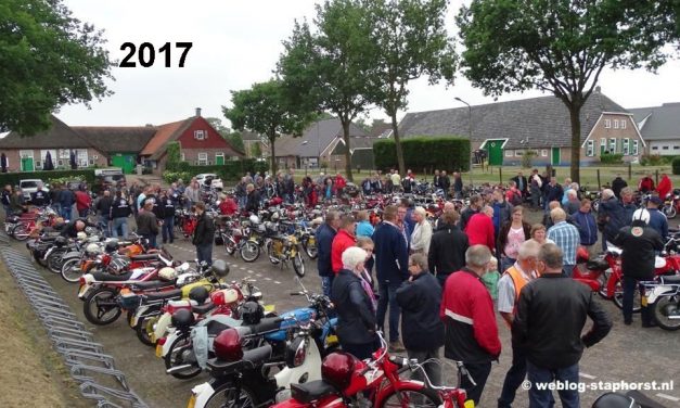 AMBC Staphorst organiseert oldtimer bromfiets rit