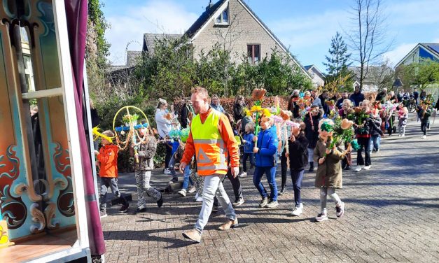 Oranjevereniging IJhorst – Lankhorst: Palmpaasoptocht