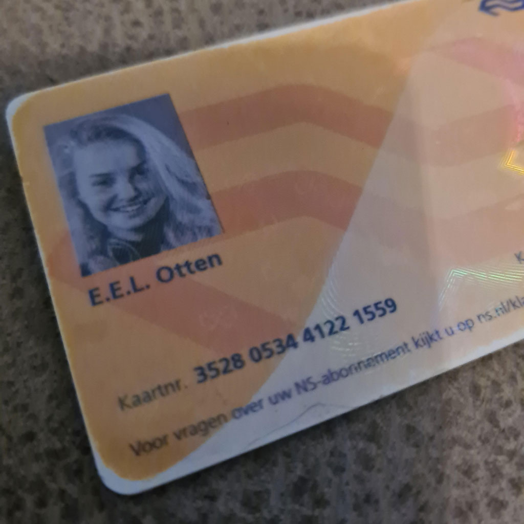 Otten, hier is je OV-kaart