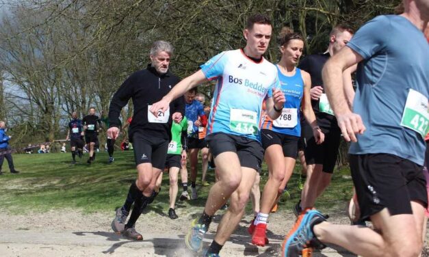 Lopers Bos Bedden Loopgroep AG ’85 bij diverse wedstrijden actief