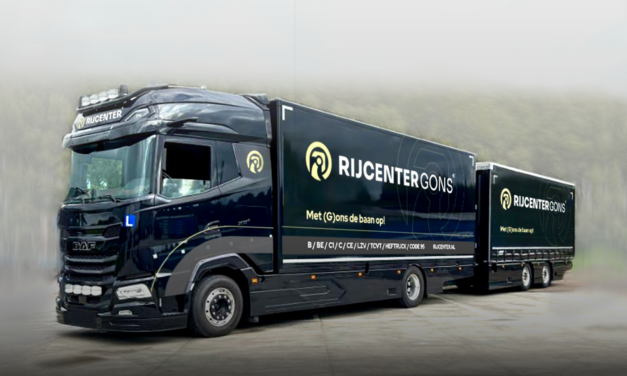 Rijcenter Gons investeert in nieuwe lestruck