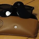 Gevonden, Ray-Ban zonnebril