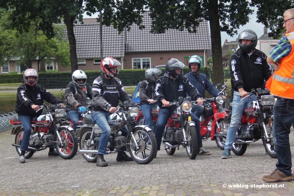 AMBC Oldtimer Bromfietsrit