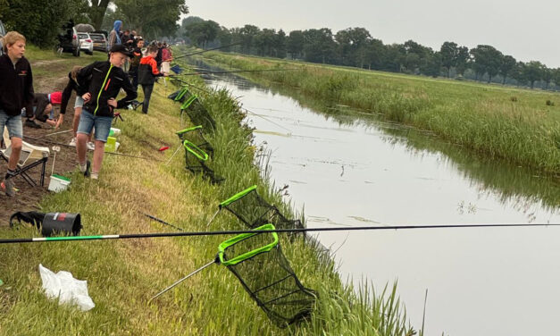 57 deelnemers bij de eerste jeugdviswedstrijd