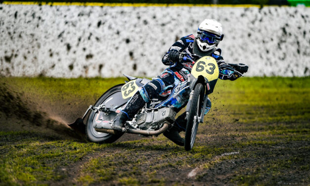 AMBC Staphorst sluit bouwvak af met Internationale grasbaanraces en oldtimers