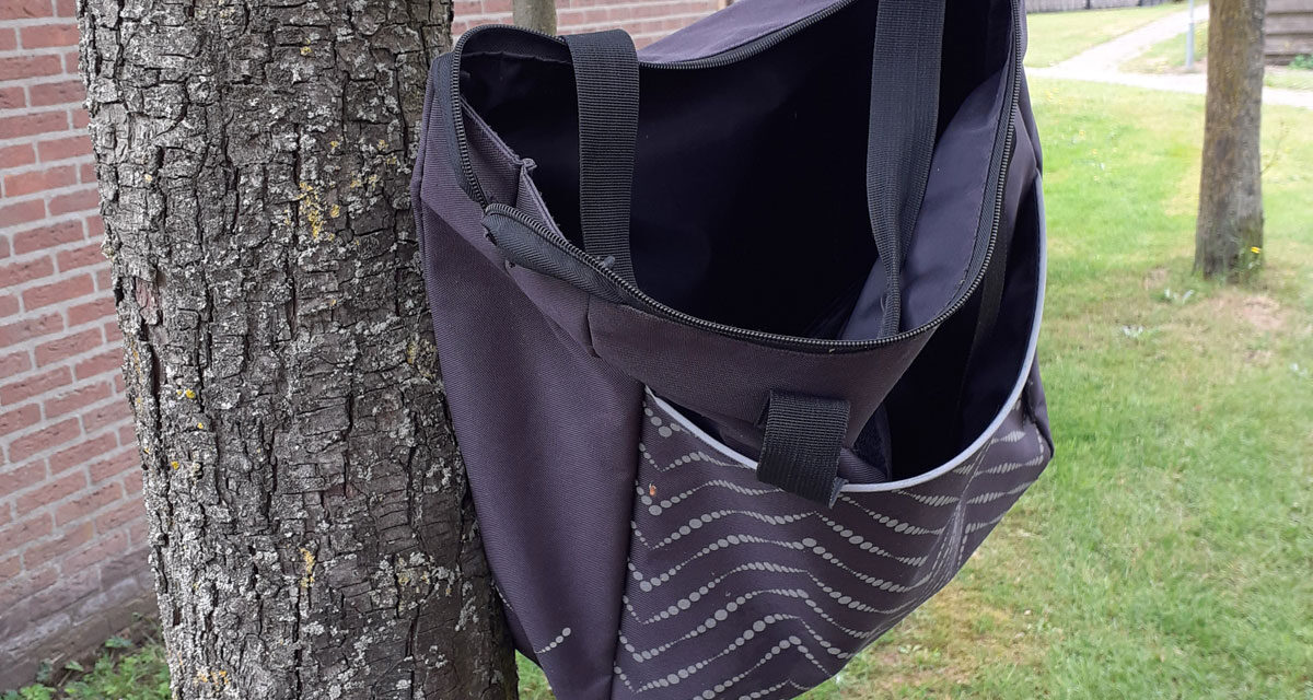 Hangt jouw tas hier in de boom?