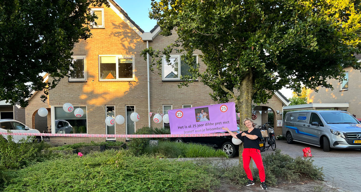 25 jaar pret met Jeanet aan je kraambed