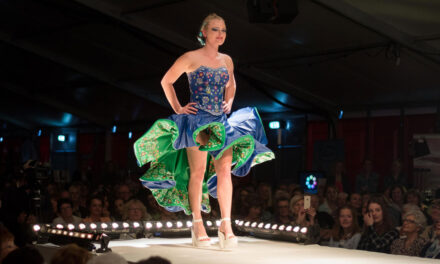 Staphorst op de Catwalk & Klederdrachtshows