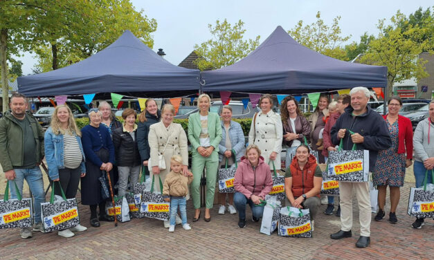 Gratis tas boodschappen op weekmarkt