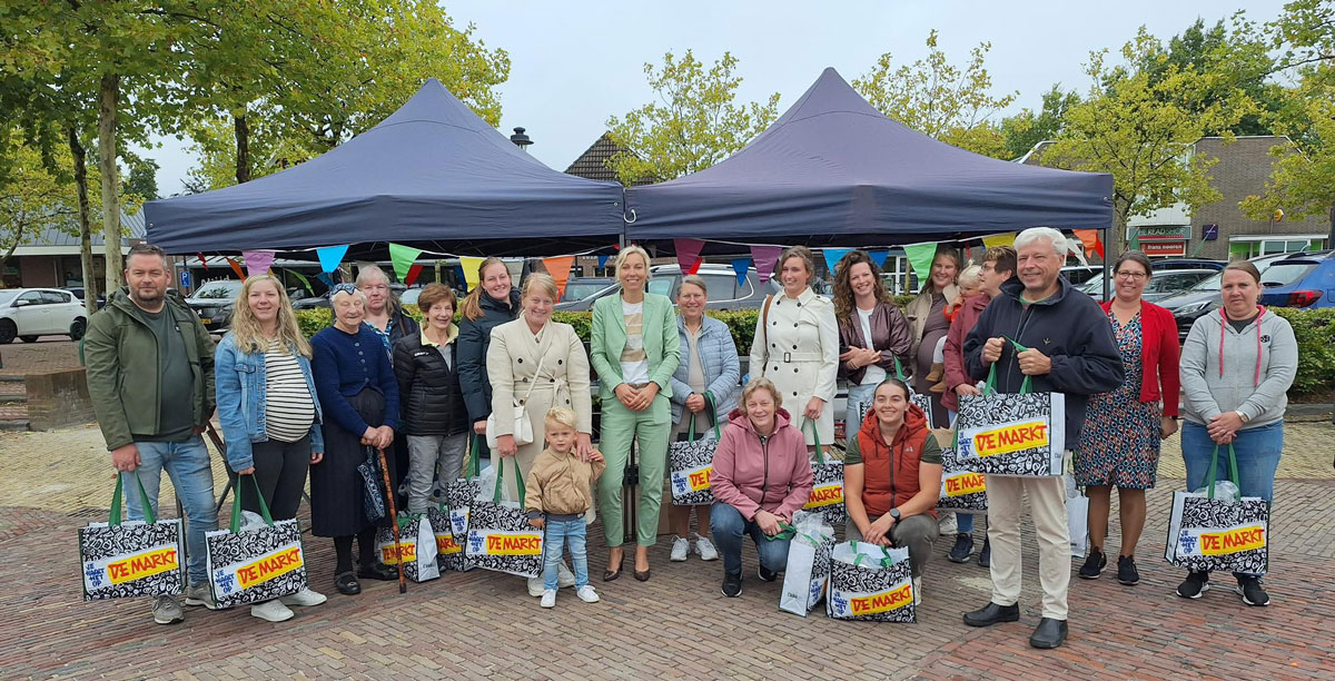Gratis tas boodschappen op weekmarkt