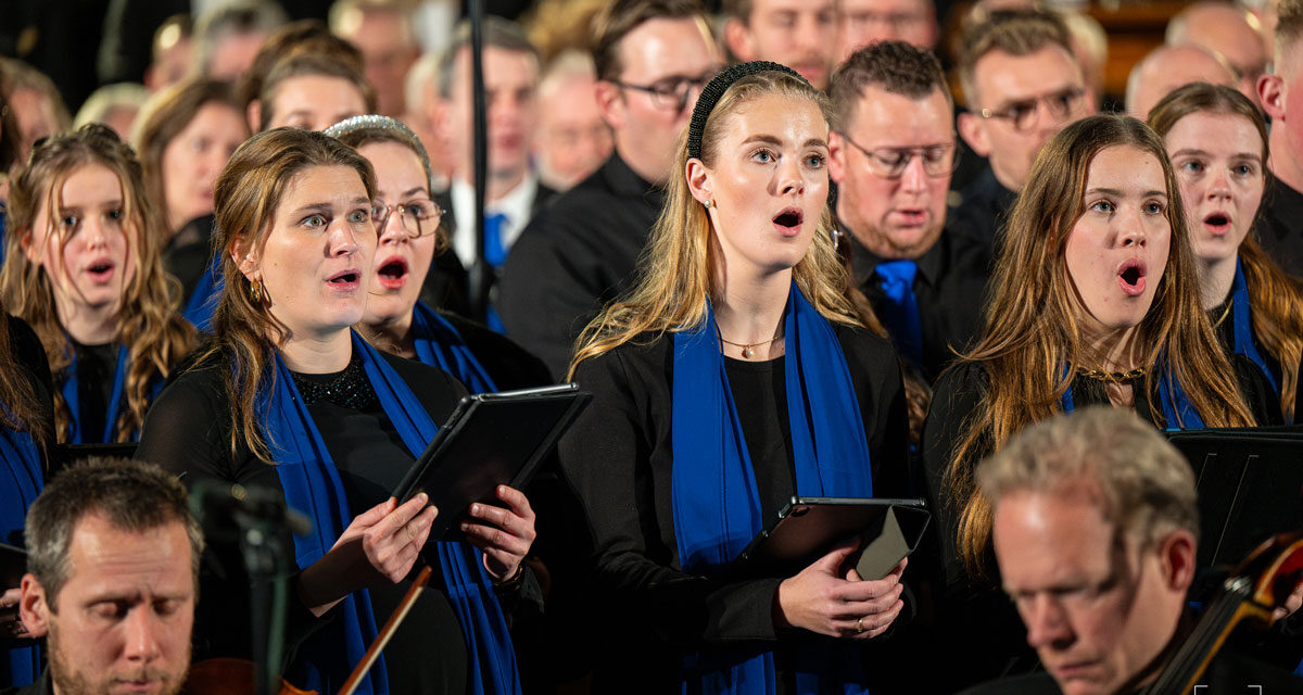 Immanuël uit Urk zingt voor Hersteld Hervormde Gemeente Hasselt-Rouveen-Zwolle!
