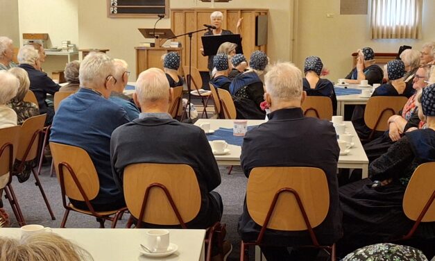 Gezellige middag met de Zonnebloem afd. Staphorst met Hennie Kuyer.