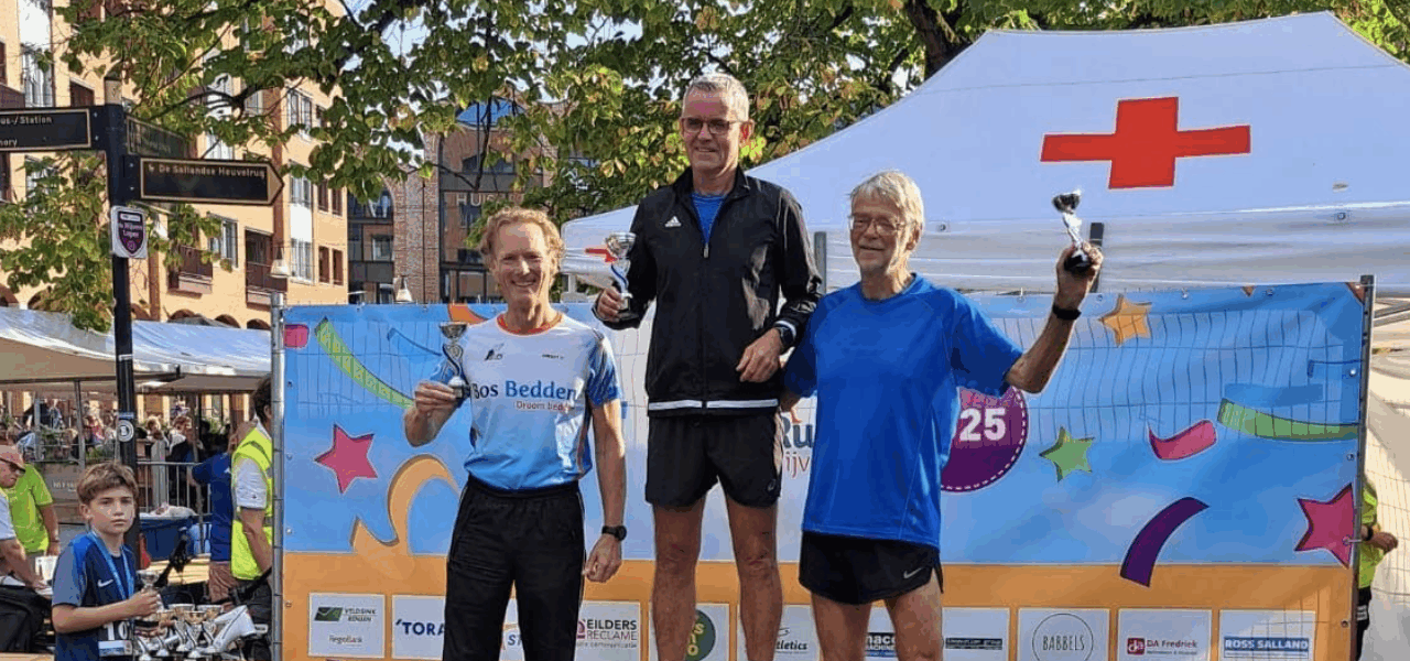 Lopers van Bos Bedden Loopgroep AG ’85