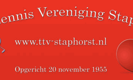 Ludieke partijtjes op het Koekenpan Tafeltennistoernooi: