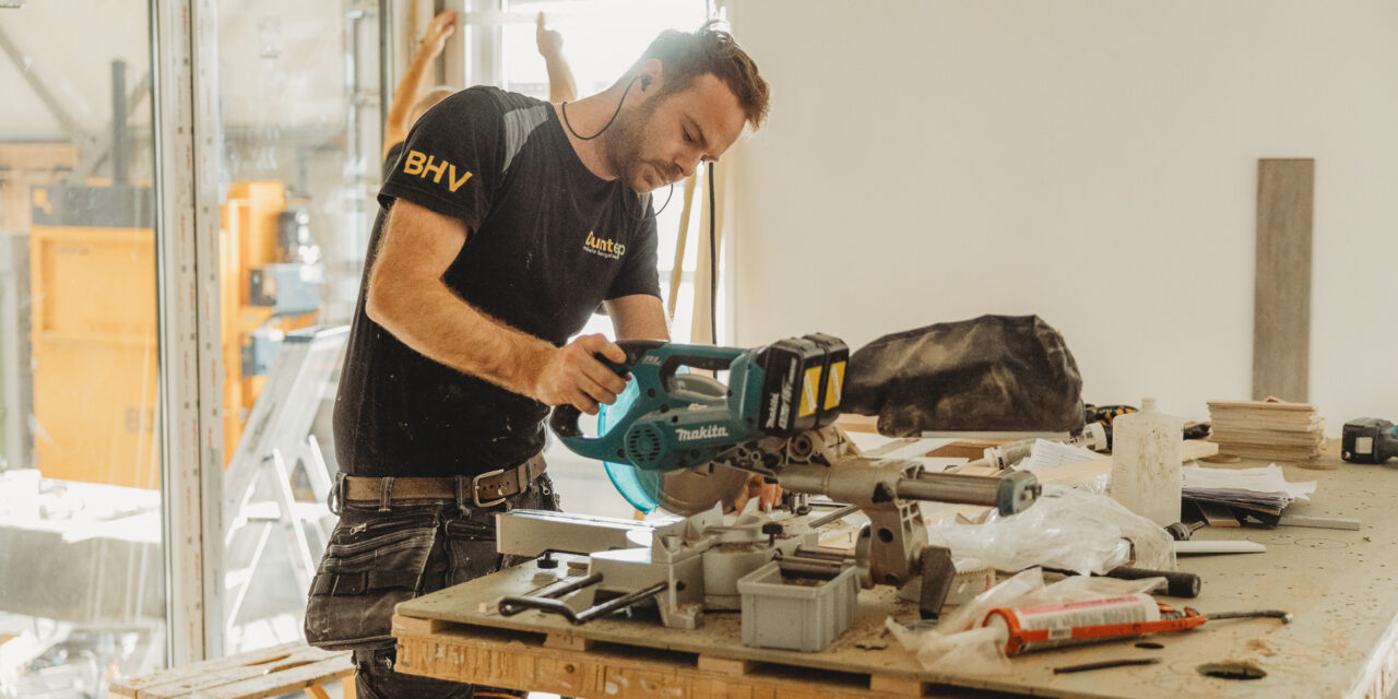 Timmerman, kom d’r beej!