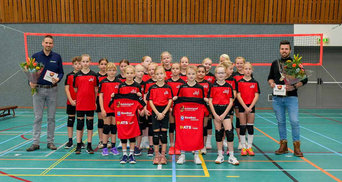 Nieuwe sponsors voor volleystars vv Rouveen