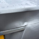 Veroorzaker schade aan auto (Zwaluw Staphorst) gezocht