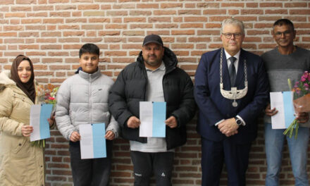 Naturalisatieceremonie voor 4 inwoners
