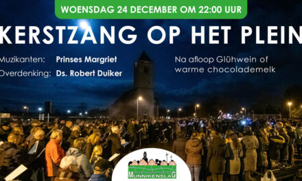 Kerstzang op het kerkplein