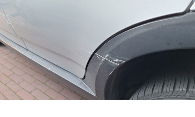 Aanrijding op parkeerplaats Nettorama: Getuigen gezocht