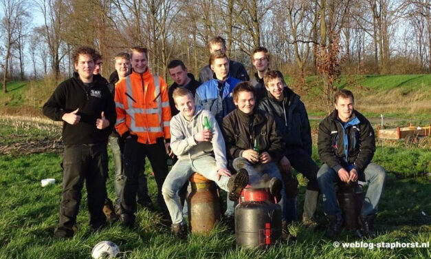 Rouvener schiet al 125 jaar met carbid