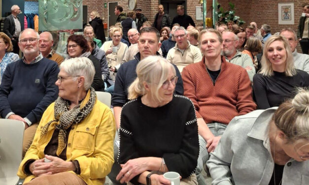 Veel inwoners IJhorst aanwezig in Raadszaal tijdens raadsvergadering