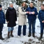 Gemeentepersoneel schenkt ondernemersbonnen voor Samenzóo