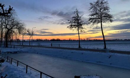 Wat de wind kan vormen van de sneeuw!