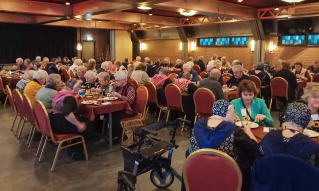 Nieuwjaars stampottenbuffet van de Zonnebloem afdeling Staphorst