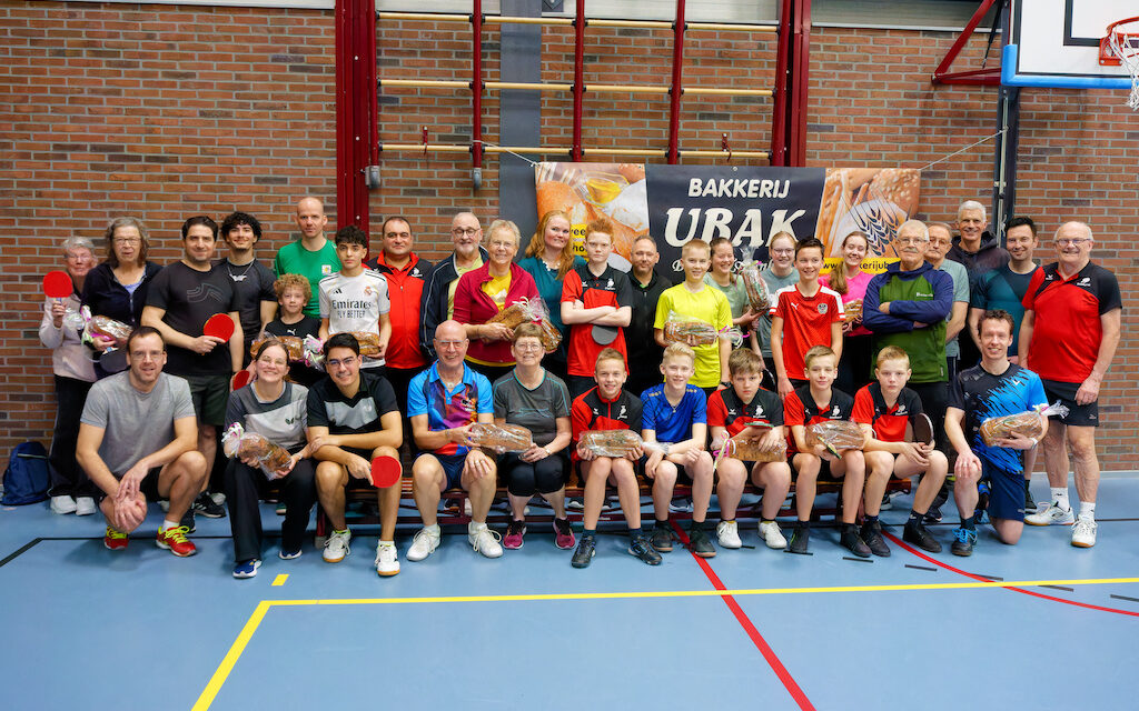 Super gezellige morgen op het Familie tafeltennis dubbeltoernooi