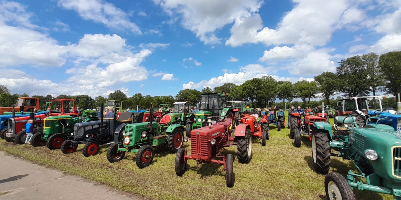 Oude Tractoren & Stationaire Motorendag Staphorst 2026