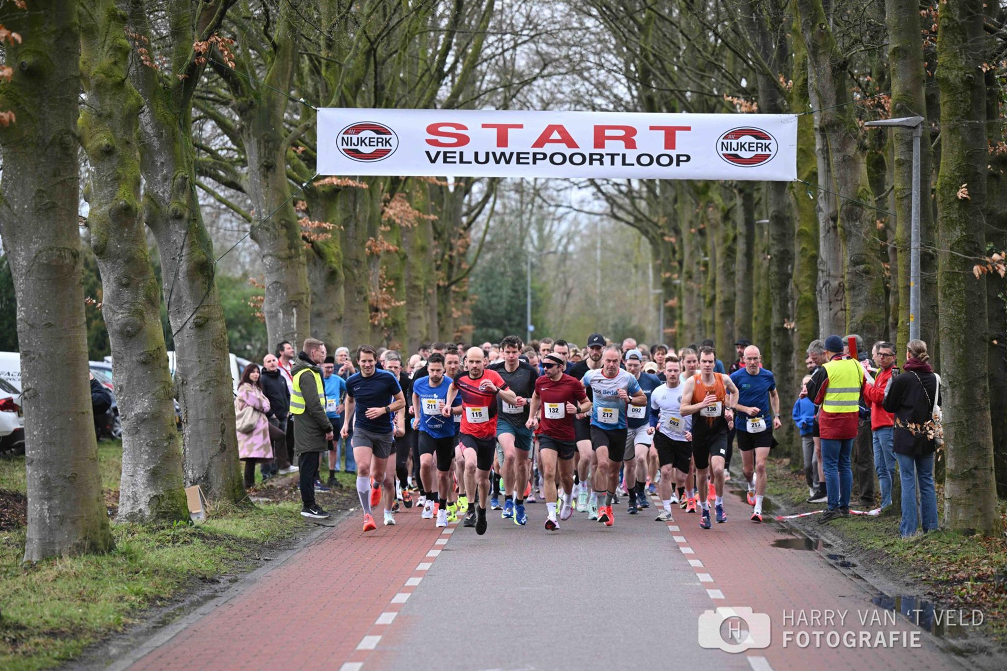 Lopers Bos Bedden Loopgroep AG ’85 aan de bak