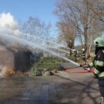Brandweer IJsselland start specialistische teams voor brand in rieten daken