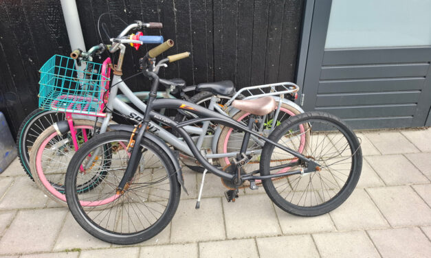 Van wie zijn deze fietsen?