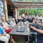 De Zonnebloem afdeling Staphorst brengt een bezoek aan de zandsculpturen in Garderen