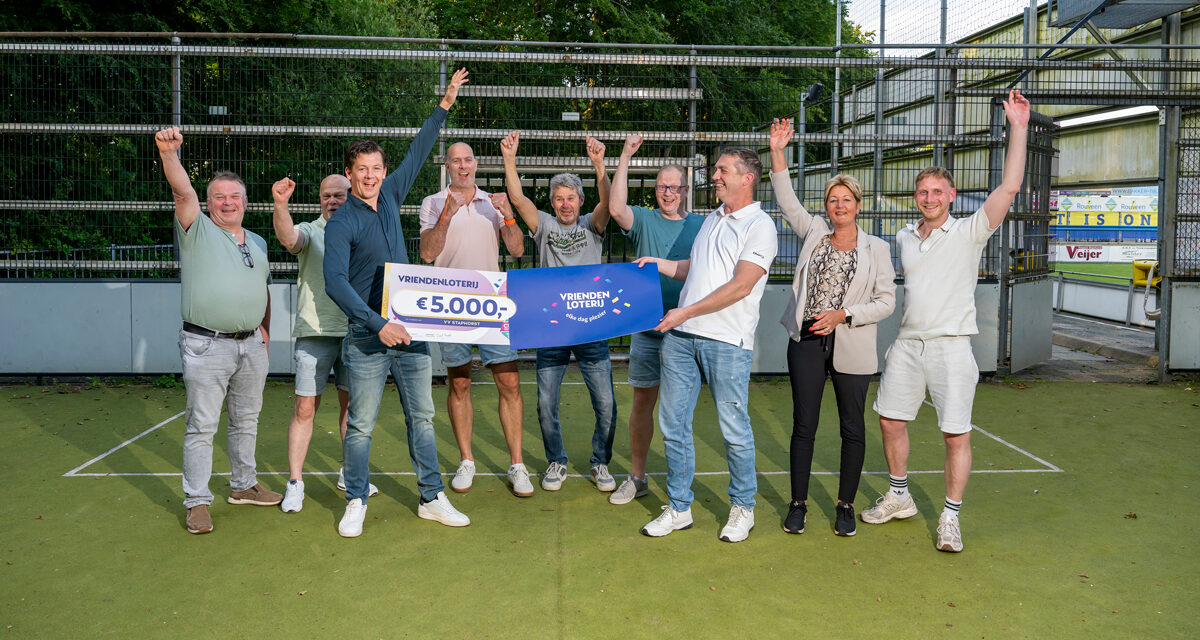 vv Staphorst ontvangt 5.000 euro van VriendenLoterij