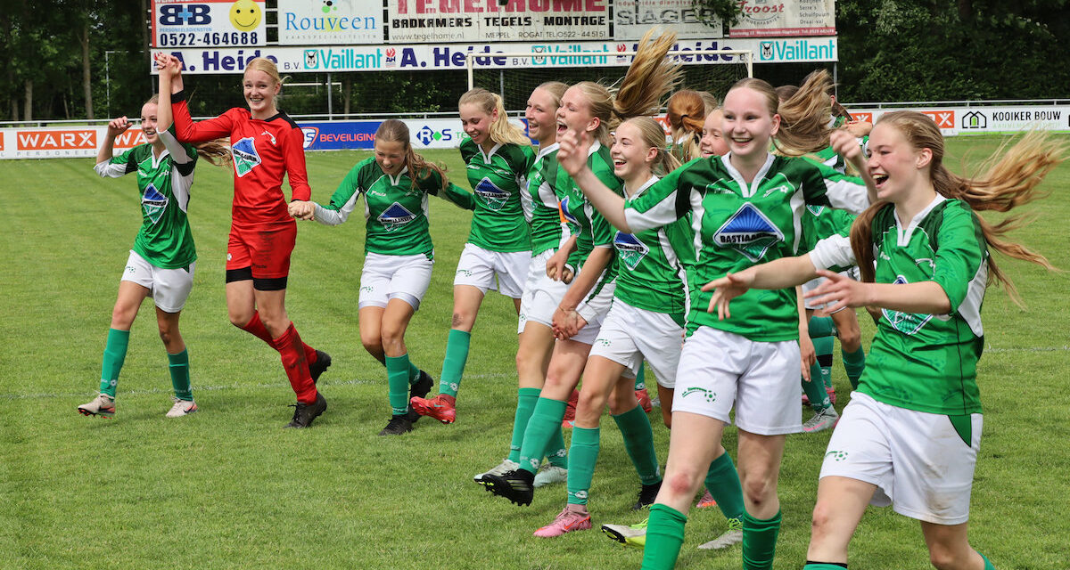 Meiden SC Rouveen MO15-1 presteren opnieuw iets bijzonders