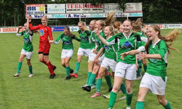 Meiden SC Rouveen MO15-1 presteren opnieuw iets bijzonders