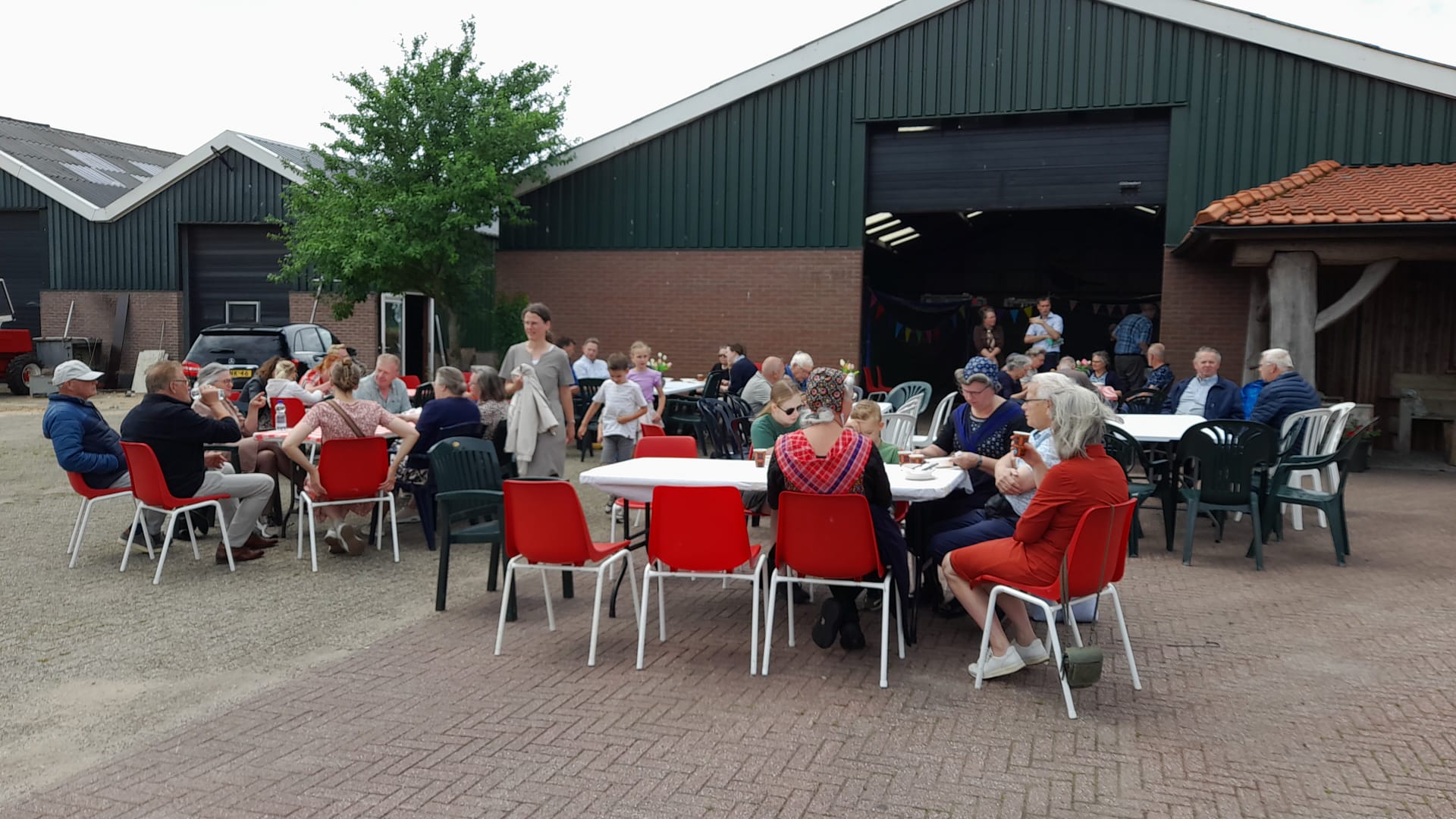 Succesvolle Happen en Trappen-tocht levert € 5.400 op voor Stéphanos