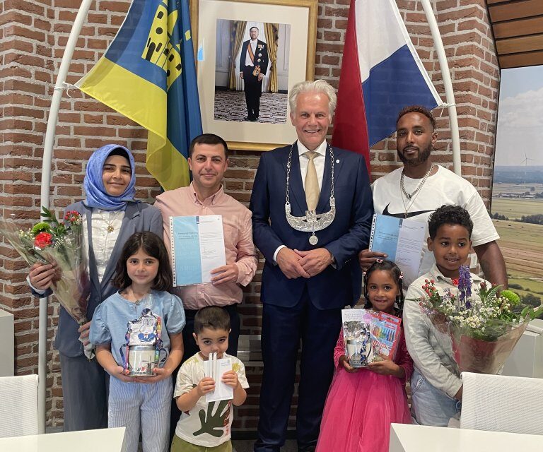 Nederlanderschap voor zeven inwoners na naturalisatieceremonie