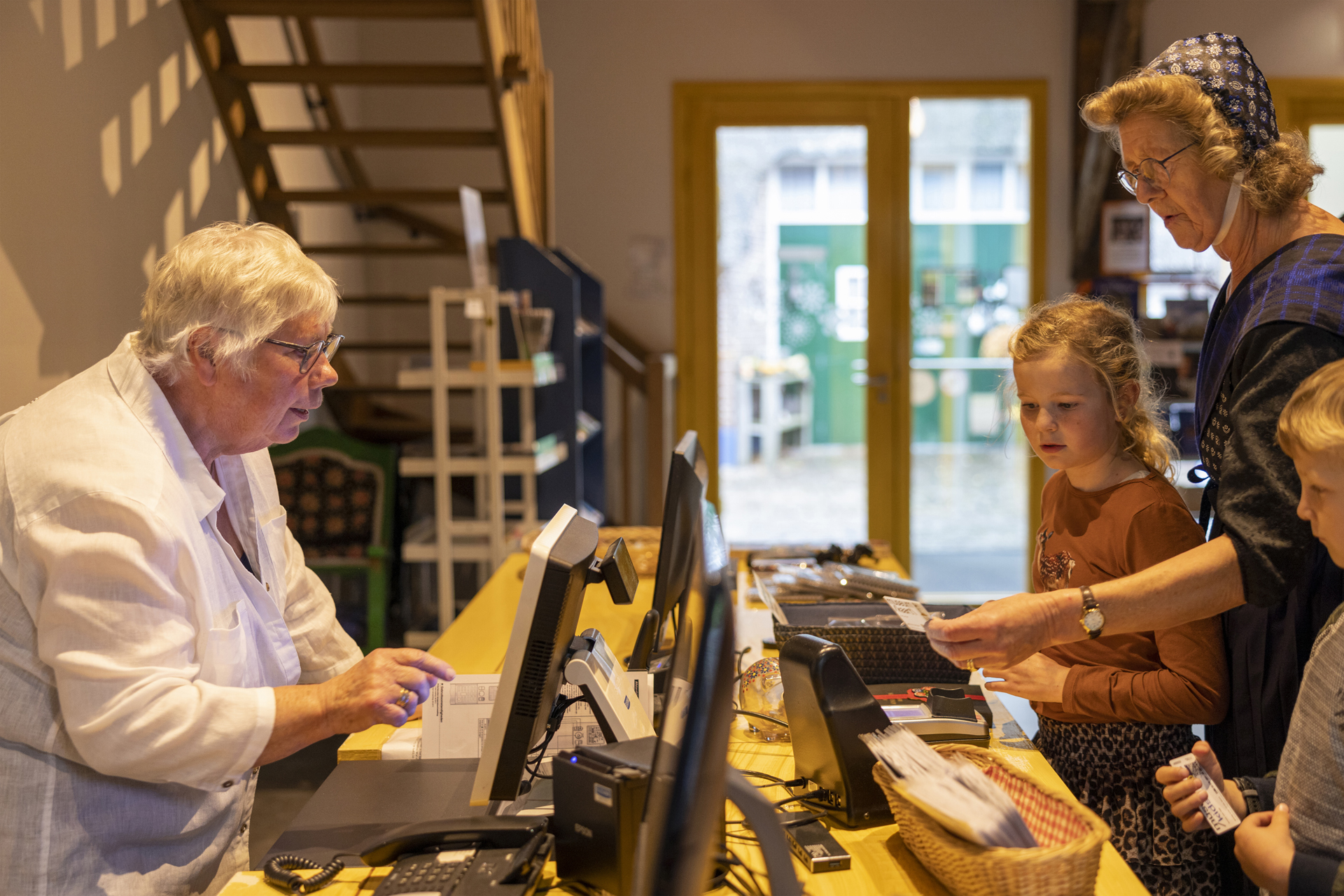 Museum Staphorst zoekt gastvrije kassavrijwilligers en gastheren en gastvrouwen