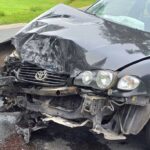 Auto’s botsen hard op kruising Leidijk Dekkersweg