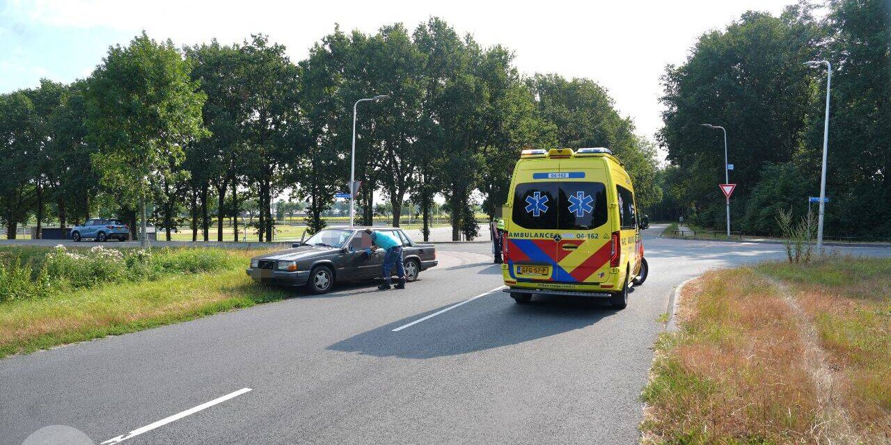 Fietser gewond bij aanrijding op kruising Ebbinge Wubbenlaan met Viaduktweg