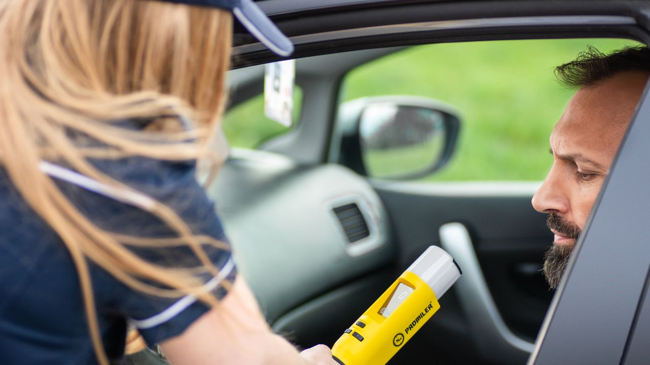 Daling van verkeersboetes voor rijden onder invloed in Staphorst: 32 boetes in eerste helft 2026