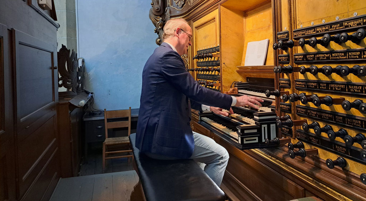 Concert door organist Harm Hoeve in Hasselt