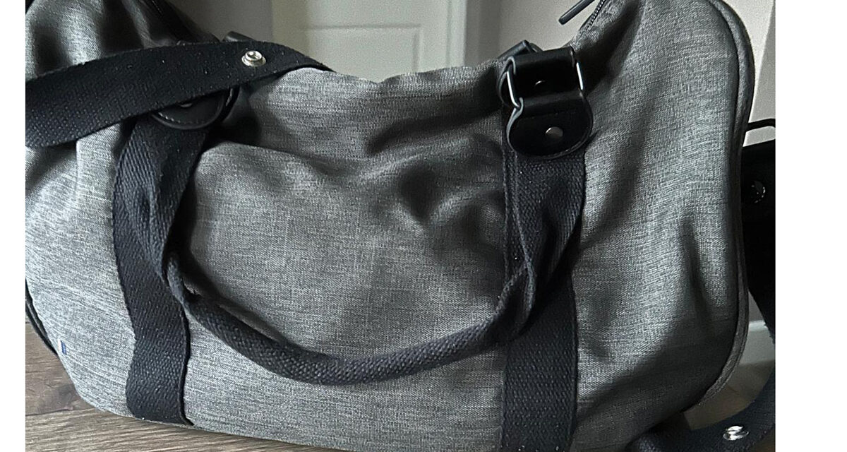 Tas met baby kleertjes e.d. gevonden