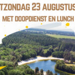 Openluchtdienst met doopdienst