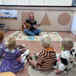 Gezellig voorleesfeest voor jong en oud bij Kinderopvang Mathil